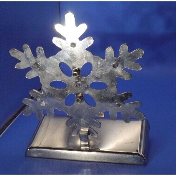 2 Pack 3D Snowflake Christmas Stocking Holders Metal Mantel Silver Tone Unique - Picture 4 of 14